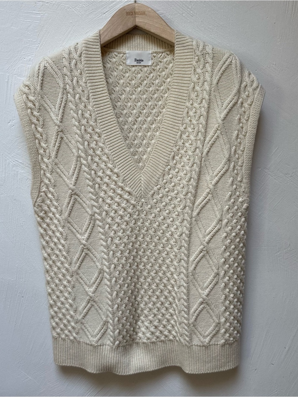 Frankie Shop Cream Cable-Knit V-Neck Sweater Vest